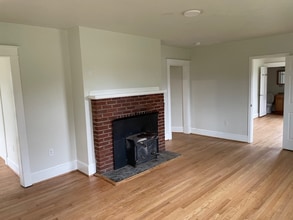 519 Mechanic St in Luray, VA - Building Photo - Building Photo