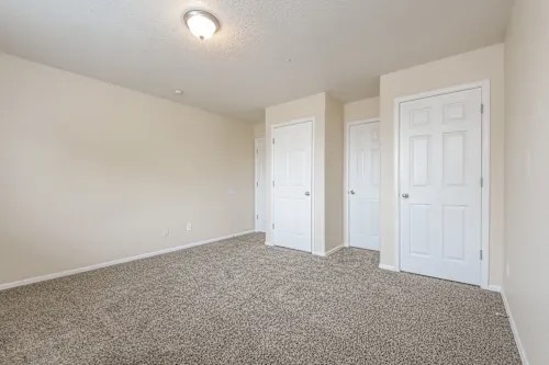 property at 9850 Kenton Cir