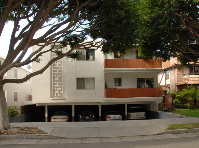 808 2nd St in Santa Monica, CA - Building Photo - Building Photo