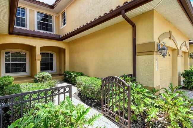 8363 Miramar Way in Lakewood Ranch, FL - Building Photo - Building Photo