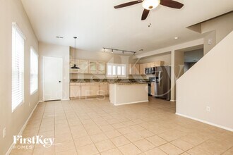 2127 S Luther, Unit F303 in Mesa, AZ - Building Photo - Building Photo