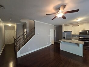 142 Cobalt Creek Way in Holly Springs, NC - Building Photo - Building Photo