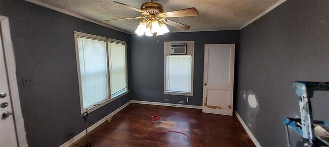 201 W Anderson Ave in Round Rock, TX - Foto de edificio - Building Photo