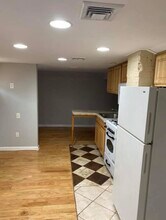 59 Harrigan St, Unit 59 B in Edison, NJ - Foto de edificio - Building Photo