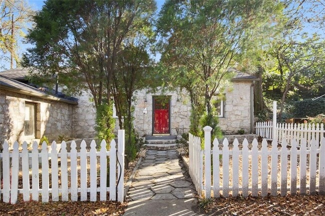 653 Somerset Terrace NE in Atlanta, GA - Building Photo - Building Photo