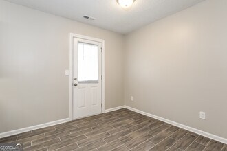 8808 Edenton Way in Jonesboro, GA - Building Photo - Building Photo