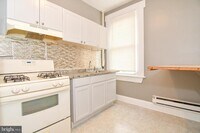 5 S Wickham Rd photo'