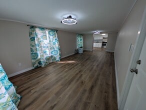 41 E Sloss Ave in Defuniak Springs, FL - Building Photo - Building Photo