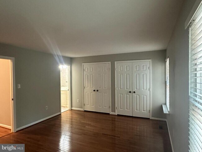 6025 Crocus Ct in Alexandria, VA - Building Photo - Building Photo