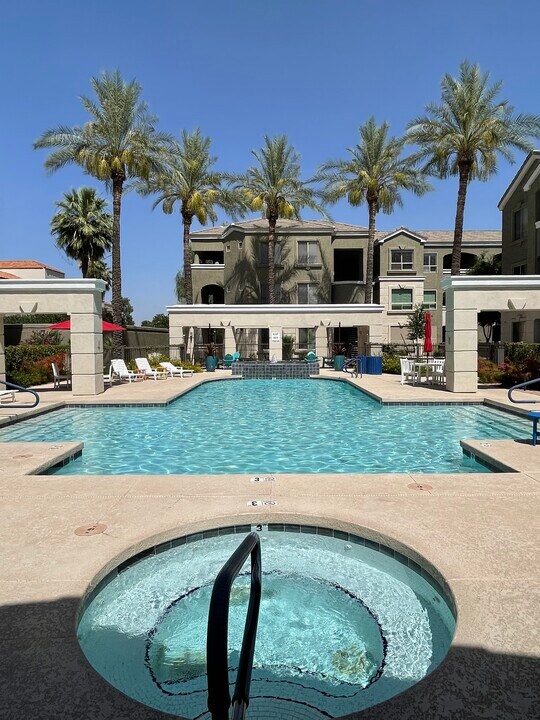 5303 N 7th St, Unit 337 in Phoenix, AZ - Building Photo