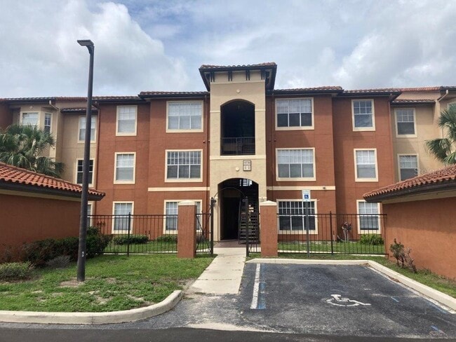 property at 5530 Metrowest Blvd