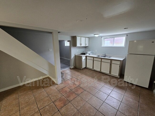 property at 320 Rutland Rd S