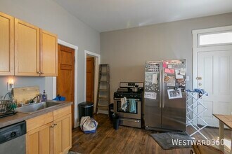 1834 W Augusta Blvd in Chicago, IL - Building Photo - Building Photo