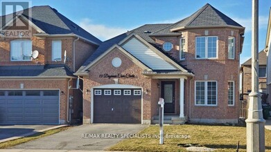 13 Degrassi Cove Cir in Brampton, ON - Building Photo - Building Photo