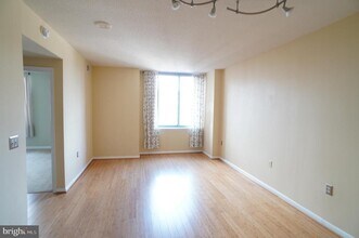 2161 N Brandywine St in Arlington, VA - Building Photo - Building Photo