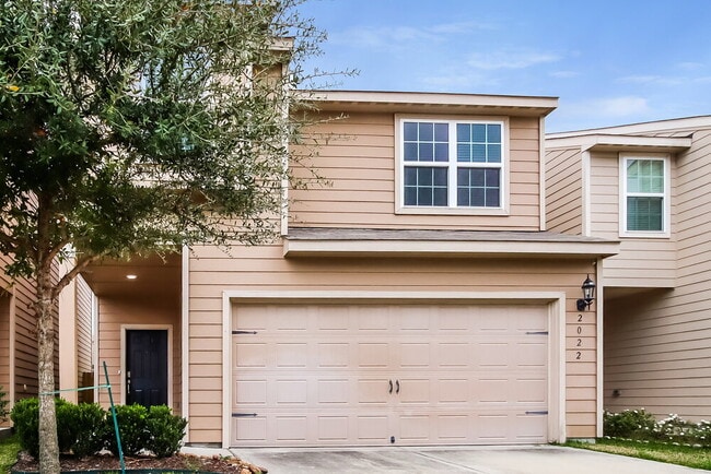 2022 Sweet Lilac Dr