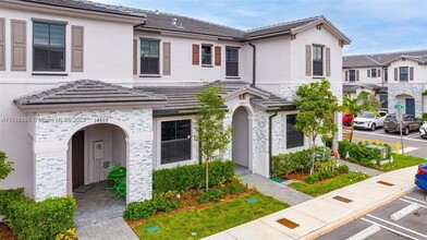 14807 SW 183rd Terrace in Quail Heights, FL - Building Photo - Building Photo