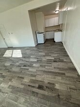 465 W Ramona Dr in Rialto, CA - Building Photo - Building Photo