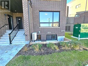 630 Mishi Private in Ottawa, ON - Building Photo - Building Photo