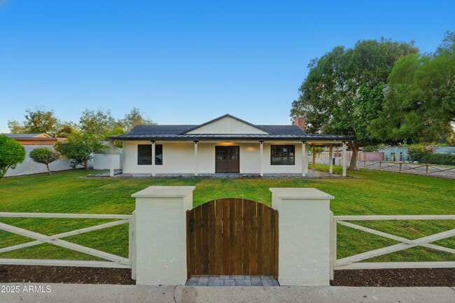 property at 2315 N 42nd St