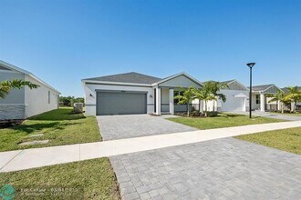 9041 Dahlia Cir in Port St. Lucie, FL - Building Photo - Building Photo