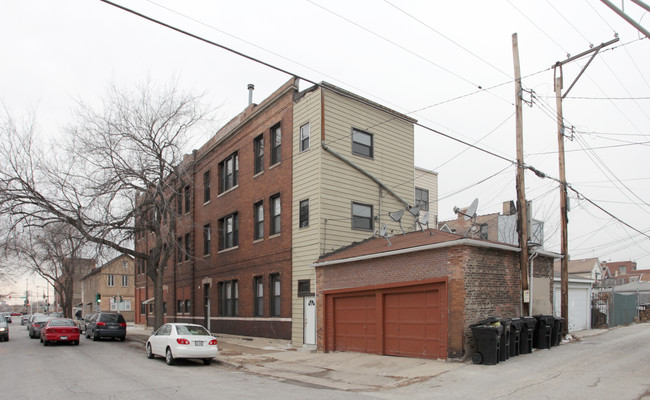 2859 S Emerald Ave in Chicago, IL - Building Photo - Building Photo