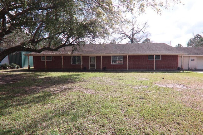 13325 Blackgum St in Beaumont, TX - Building Photo - Building Photo