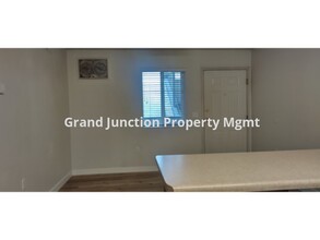 960 Bookcliff Ave in Grand Junction, CO - Building Photo - Building Photo