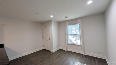 313 N Navy Blvd in Pensacola, FL - Building Photo - Building Photo