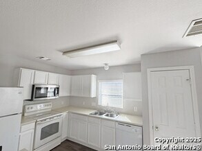 5128 Storm King in Schertz, TX - Building Photo - Building Photo