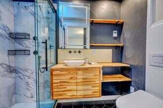 8305 224th St SW in Edmonds, WA - Building Photo - Building Photo