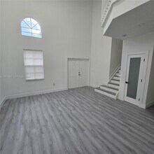 4276 NE 26th Ct in Homestead, FL - Building Photo - Building Photo