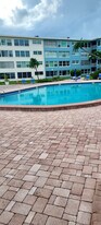 6201 2nd St E, Unit 84 in St Pete Beach, FL - Building Photo