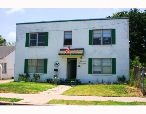 711 Park Ave in Corpus Christi, TX - Foto de edificio