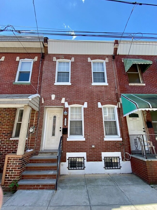 1922 Wilder St in Philadelphia, PA - Building Photo - Building Photo