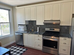 9 Wallingford Rd in Boston, MA - Building Photo - Building Photo