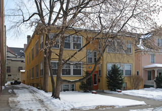 2011 Emerson Ave S in Minneapolis, MN - Building Photo - Building Photo