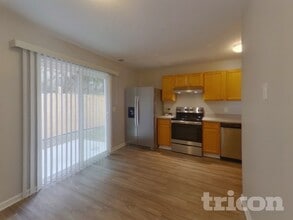 31 Gatewood Way in Columbia, SC - Foto de edificio - Building Photo