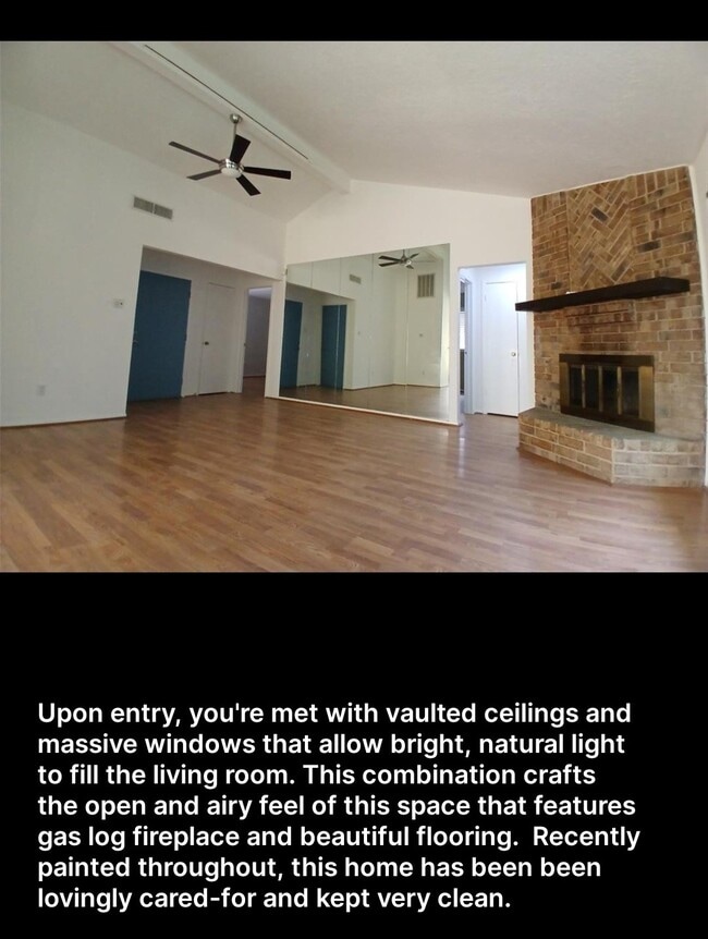 1126 E Brompton Dr in Pearland, TX - Building Photo - Building Photo