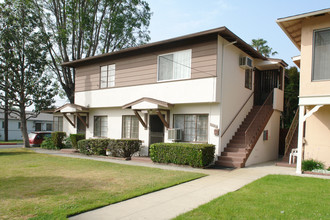 1900-1902 Lake St in Glendale, CA - Building Photo - Building Photo