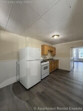 9 School St in Somerville, MA - Building Photo - Building Photo
