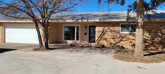 1608 Claremont Terrace in Clovis, NM - Building Photo - Building Photo