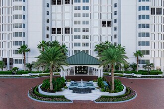 Carlysle At Bay Colony in Naples, FL - Building Photo - Building Photo