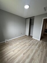 1241 Huntington Cir in Peterborough, ON - Building Photo - Building Photo