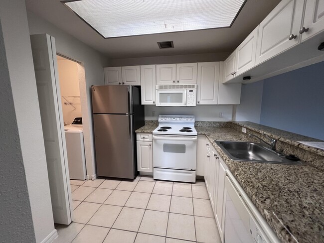 property at 2809 Amalei Dr