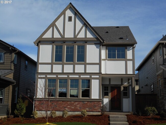 13762 SW Sabrina Ave