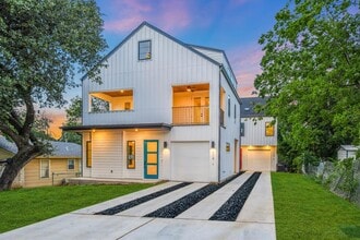 114 Lightsey Rd in Austin, TX - Building Photo - Building Photo
