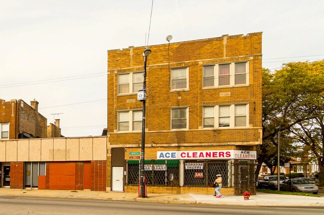 5306-5308 W North Ave in Chicago, IL - Building Photo - Building Photo