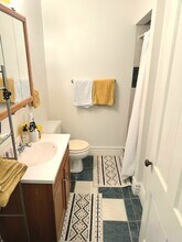 124 N Main St, Unit 2-Bedroom in Hedrick, IA - Foto de edificio - Building Photo