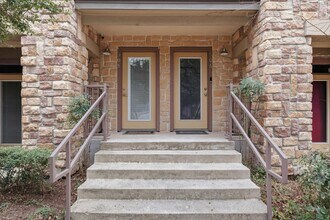 508 Refugio St in San Antonio, TX - Building Photo - Building Photo